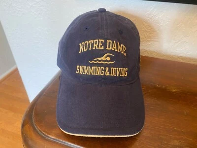 Adidas University of Notre Dame luta irlandesa natação e mergulho Strapback - Imagem 1 de 4