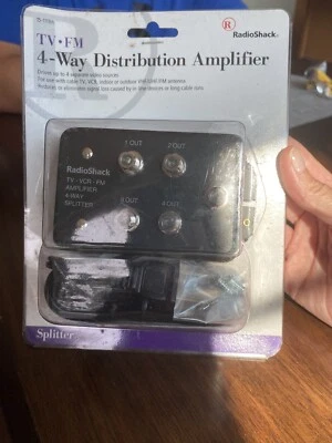 Radio Shack 15-1119A TV FM distribution amplifier 50-400MHz - Image 1 of 2