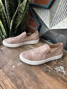 Skechers Vapor Pike beige Wildleder-Slipper Memory Foam luftgekühlt Damen 7,5 - Bild 1 von 8