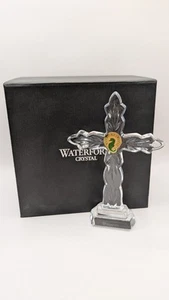 Waterford Cristallo Croce Religiosa in Piede 5,5"H #125581 Germania Nuova - Foto 1 di 3