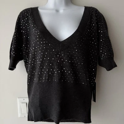 Blusa de malha BCBG MAXAZRIA lã angorá nylon lantejoulas manga curta profunda V preta GG nova com etiquetas - Imagem 1 de 4