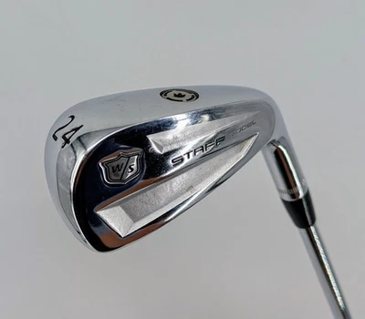 Modelo utilitario Wilson Staff 24 grados. Eje flexible rígido Nippon NS Pro. 38,75 pulgadas Foto 1 de 4