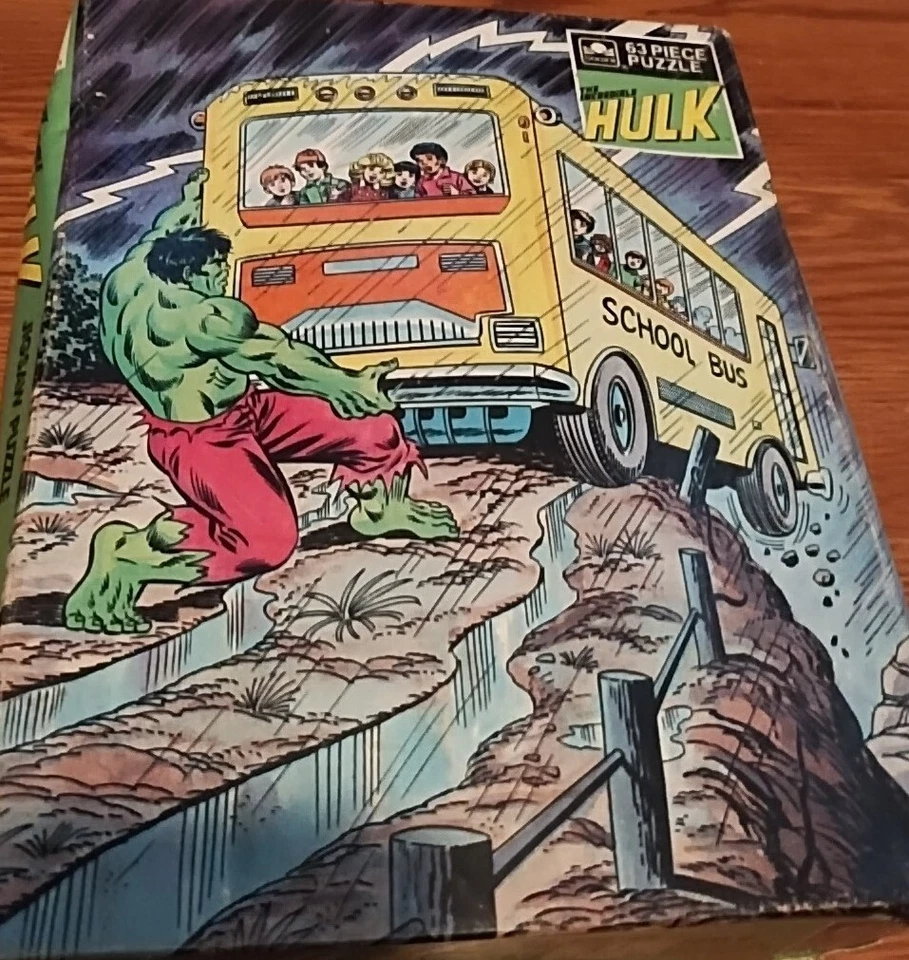 VINTAGE 1988 THE INCREDIBLE HULK 100 PIECE JIGSAW PUZZLE RAINBOW WORK MARVEL - Image 1 of 1