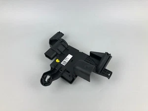 Audi Q7 4m Potentiel Distributor Control Module Unit 4M0941823A - Picture 1 of 7