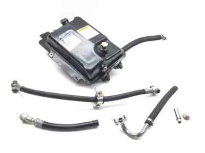 Tanque de óleo do motor 2010 Can-Am Spyder RS-S Roadster SE5 2848A - Imagem 1 de 4