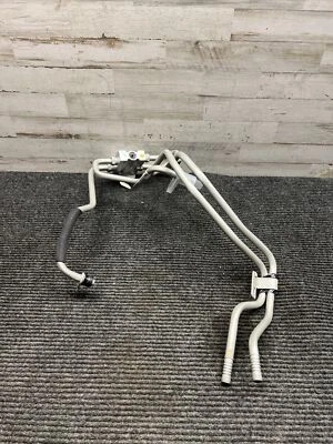 Conjunto de tubo OEM Ford F1FZ-7R081-H Foto 1 de 4