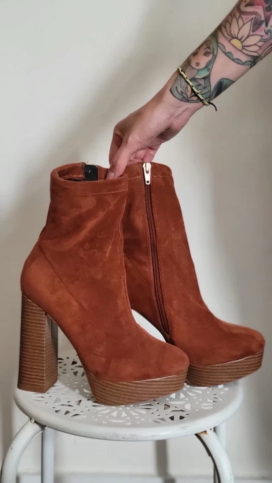 Botines de plataforma para mujer ASOS Design, gamuza, talla 6 Foto 1 de 3