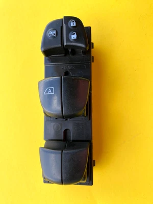 Interruptor de control de ventana de puerta delantera izquierda Nissan Pathfinder 2013-2020 25401-3KA0A Foto 1 de 4