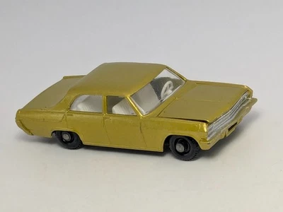 Винтажный Matchbox Lesney No 36 Золотой Opel Diplomat РЕДКИЙ Хромированный Двигатель - Изображение 1 из 4