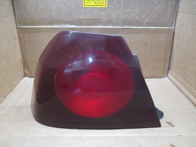 Luz trasera exterior izquierda lado conductor Chevrolet Impala 2000-2001 OEM-19169008 Foto 1 de 4