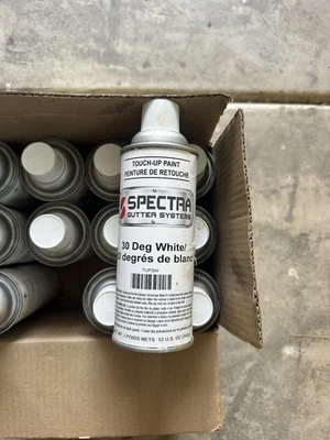 New Rust-Oleum TUP3W  Spectra Gutter Sys Touch up  Paint 30 Degrees White 12 pc - Image 1 of 3