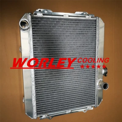 3ROW Aluminum Radiator for Toyota Corolla KE30 1974 75 76 77 78 79 80 1981 AT MT - Imagem 1 de 4