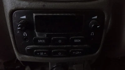 2004 Buick Rainier Rear Temperature Control OEM 15095235 Used 249K Miles - Image 1 of 4