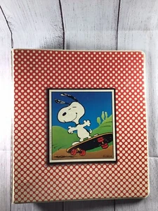 Carpeta escolar Snoopy vintage años 80 monopatín rojo blanco lunares K&M - Imagen 1 de 24