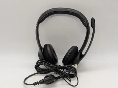 Logitech H390 headset USB-A wired stereo on-ear graphite black for PC laptop - Image 1 of 4