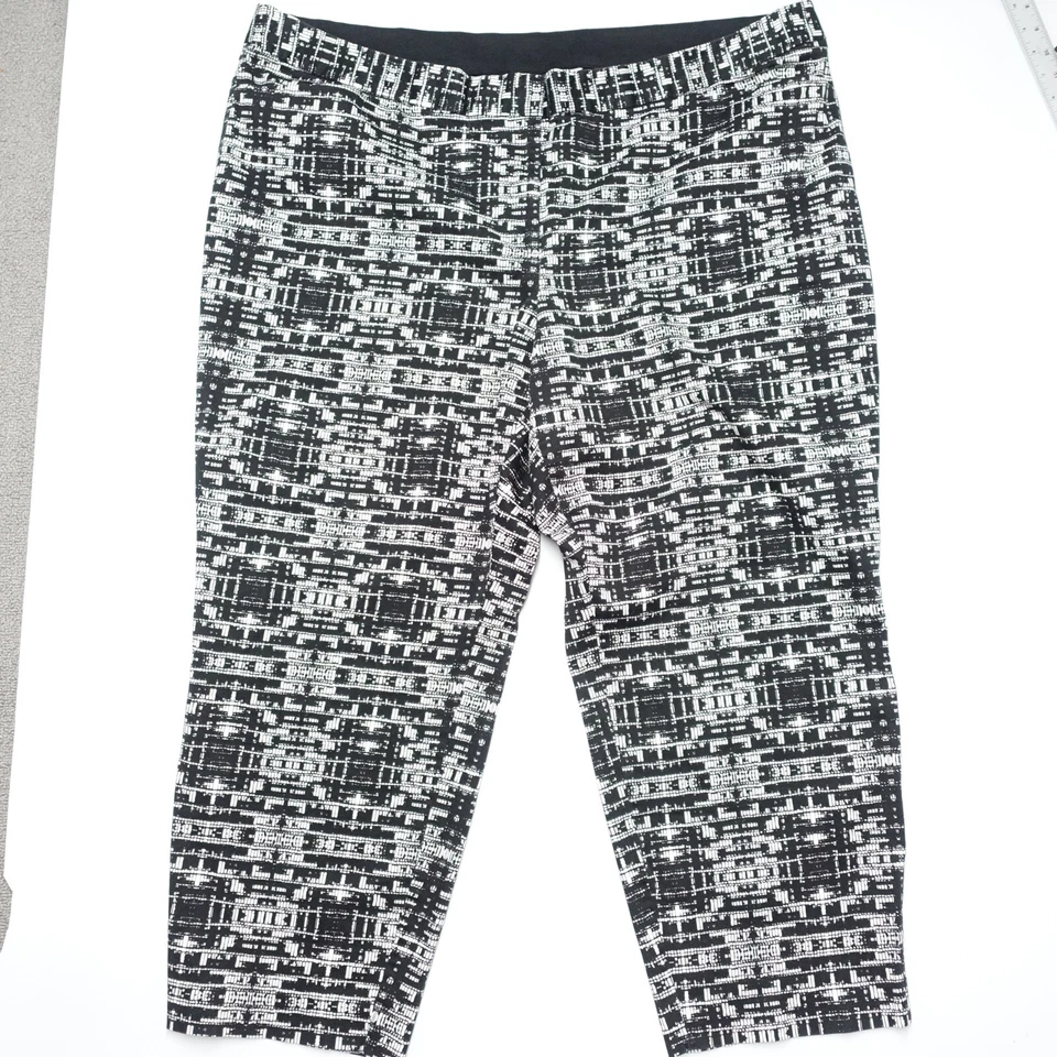 Pantalones capri Alfani para mujer talla 24W negro/blanco estampado azteca algodón elástico Foto 1 de 4