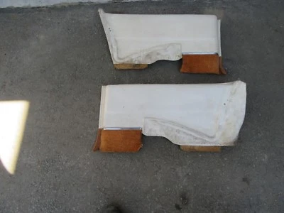 1974 1975 1976 Cadillac Deville Calais 2 puertas reposabrazos trasero panel moldura interior Foto 1 de 4