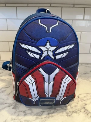 Mini mochila cosplay Marvel Capitán América Brave New World Foto 1 de 4