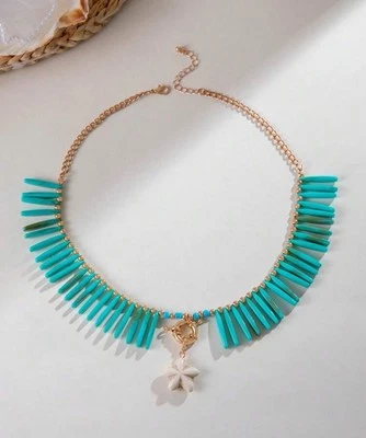 Collar de Cuentas de Espiga Turquesa con Dije Flor Concha, Ajustable Estilo Boho Foto 1 de 4