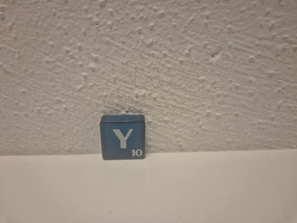 Scrabble Jubiläumsausgabe 60 Jahre Ersatzteile: Buchstabenstein Y - Bild 1 von 1