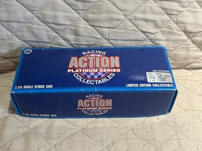 ACTION PLANINUM SERIES Kyle Petty #42 Coors Light 1996 1:24 Nascar Diecast CAR Foto 1 de 4
