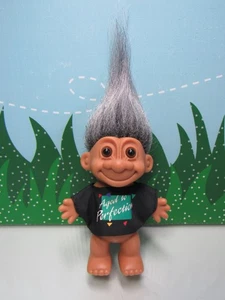 AGED TO PERFECTION TROLL - Muñeca Russ Troll de 5" - Imagen 1 de 9