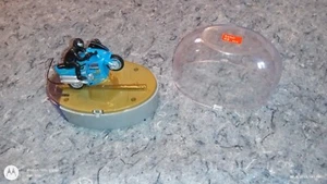 Mega Toys Miniature Radio Control Quick Recharge RC Motorcycle 49 MHz - Picture 1 of 7