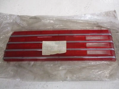 MoPar / Mitsubishi Tail Lamp Lens (Lt) - NOS - '79 Arrow - P/N MB113137 - Image 1 of 4