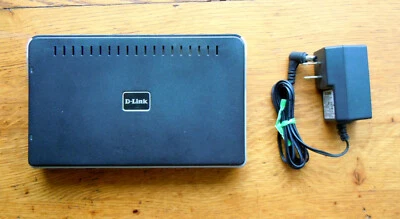 D-Link DGS-2208 8-Port Gigabit Desktop Switch  - Image 1 of 4
