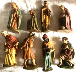 Ocho figuras de belén de plástico de colores, años 50 - Imagen 1 de 2