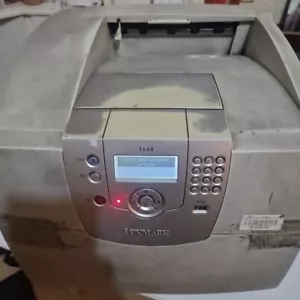 LEXMARK T640 LASER PRINTER - Picture 1 of 6