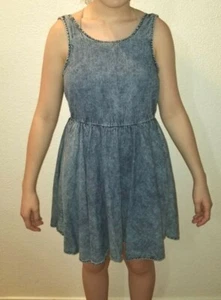 Cute Girl's CHORD Size 12 Jean Dress Blue Stressed Wash Cotton - Picture 1 of 10