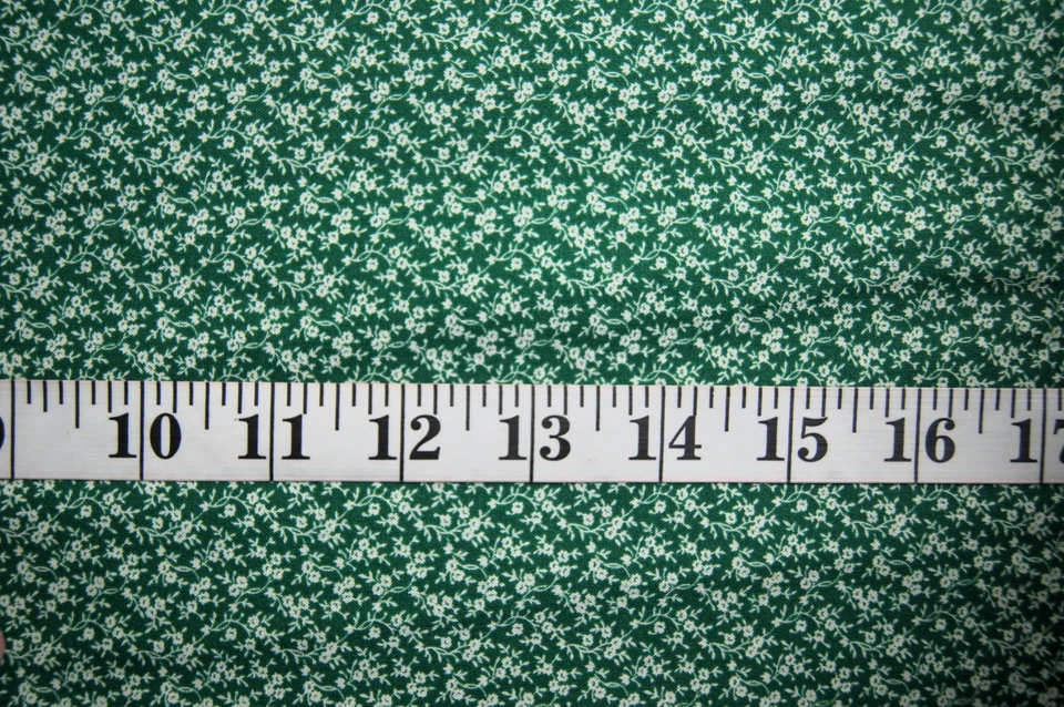 1 Yard White Calico Flowers on Green  Cotton Quilting Fabric 37" X 44" - Image 1 of 1