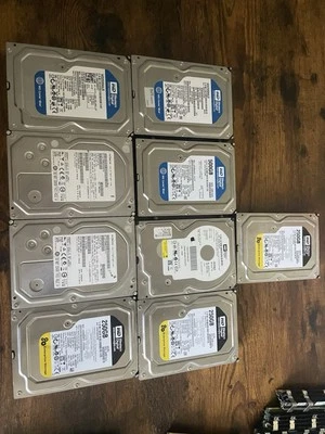 Lot Of 9 Western Digital 250GB Desktop Hard Drive - Image 1 of 4