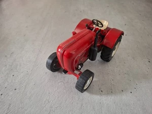 Traktor Porsche Diesel Master, rot, 1:25 Blechmodell, Uhrwerkantrieb, Kovap - Bild 1 von 13