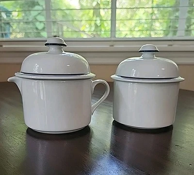 Juego de crema y azucarero Dansk Bistro blanco con borde azul Christianshavn mínimo Foto 1 de 4