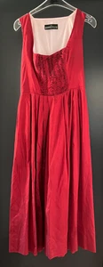 Damen Trachten Dirndl ärmellos Rot glänzend Gr. 40 v. Berwin & Wolff - Picture 1 of 3