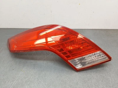 LUCE DI CODA INTERNA SINISTRA / 1067916 PER FORD FOCUS II DESCAPOTABLE 2.0 - Immagine 1 di 4