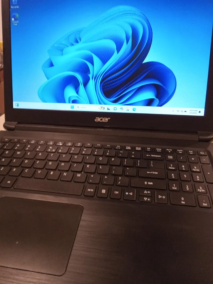 Acer Aspire 3 A315-53 Intel Core i5- 12GB RAM-512 GB SSD.Windows 11 Home.New MB - Image 1 of 1