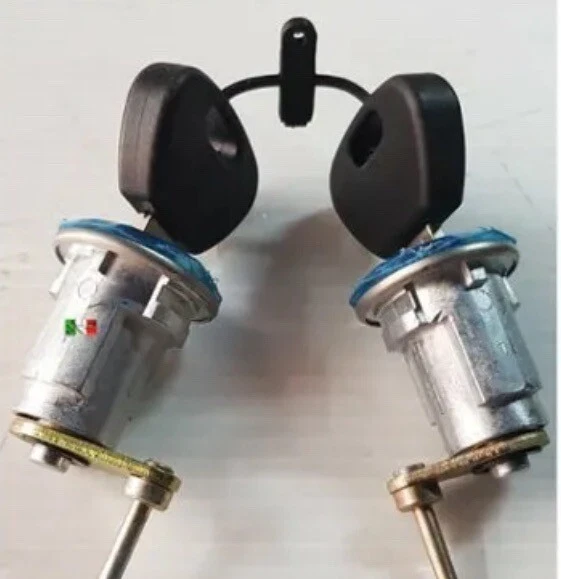 SERRATURA PORTA COPPIA NOTTOLINO AIXAM LIGIER CHATENET MICROCAR - Immagine 1 di 1