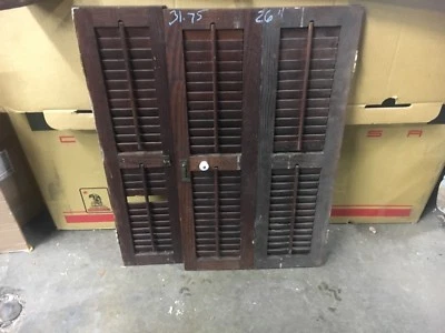 "Juego de persianas VICTORIANAS INTERIORES castaño barniz antiguo 31,75"" h x 26"" con" Foto 1 de 4