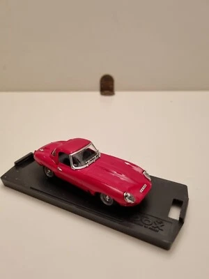 JAGUAR  E  TYPE Spyder - Model Box 1:43 ROSSA - Har Top - Immagine 1 di 4
