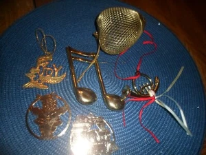 LOT of 5 VINTAGE Solid Brass Christmas Tree Ornaments Music note,french horn + - Picture 1 of 4