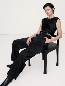 Banana Republic S Crinkle Satin Cropped Top schwarz #803788 - Bild 1 von 8