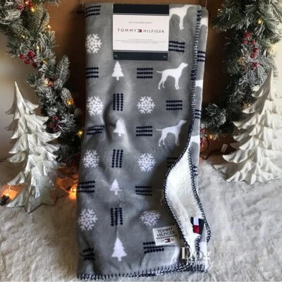 Tommy Hilfiger Labrador Sherpa Throw Foto 1 de 4