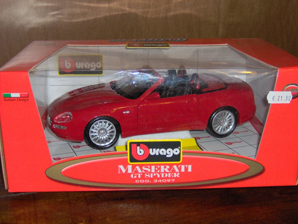 Maserati GT Spyder Bburago 1:18 - Immagine 1 di 1