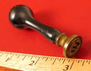 FABULOUS ANTIQUE WOOD HANDLE LETTER WRITING ENVELOPE WAX STAMP INITIAL S !! - Picture 1 of 1