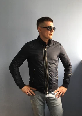 Chaqueta cortavientos bomber AllSaints Foto 1 de 4