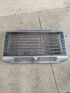 Land Rover Defender 90 110 genuine air con front radiator grill panel pannel - Picture 1 of 15