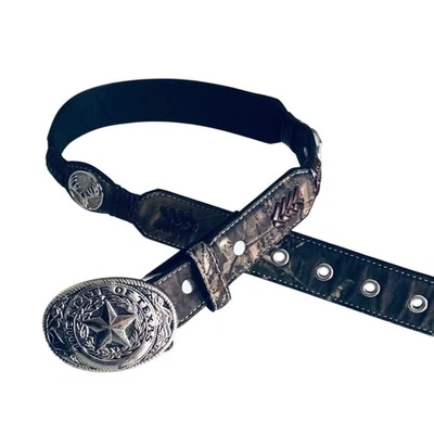 Hebilla de cinturón camuflaje y cuero Nocona Texas talla 22 para niño Foto 1 de 4